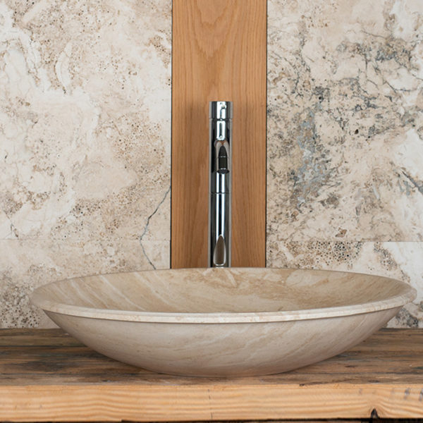 Light travertine washbasin “Fonterutoli”