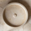 Lavabo tondo in travertino "Round Dish"