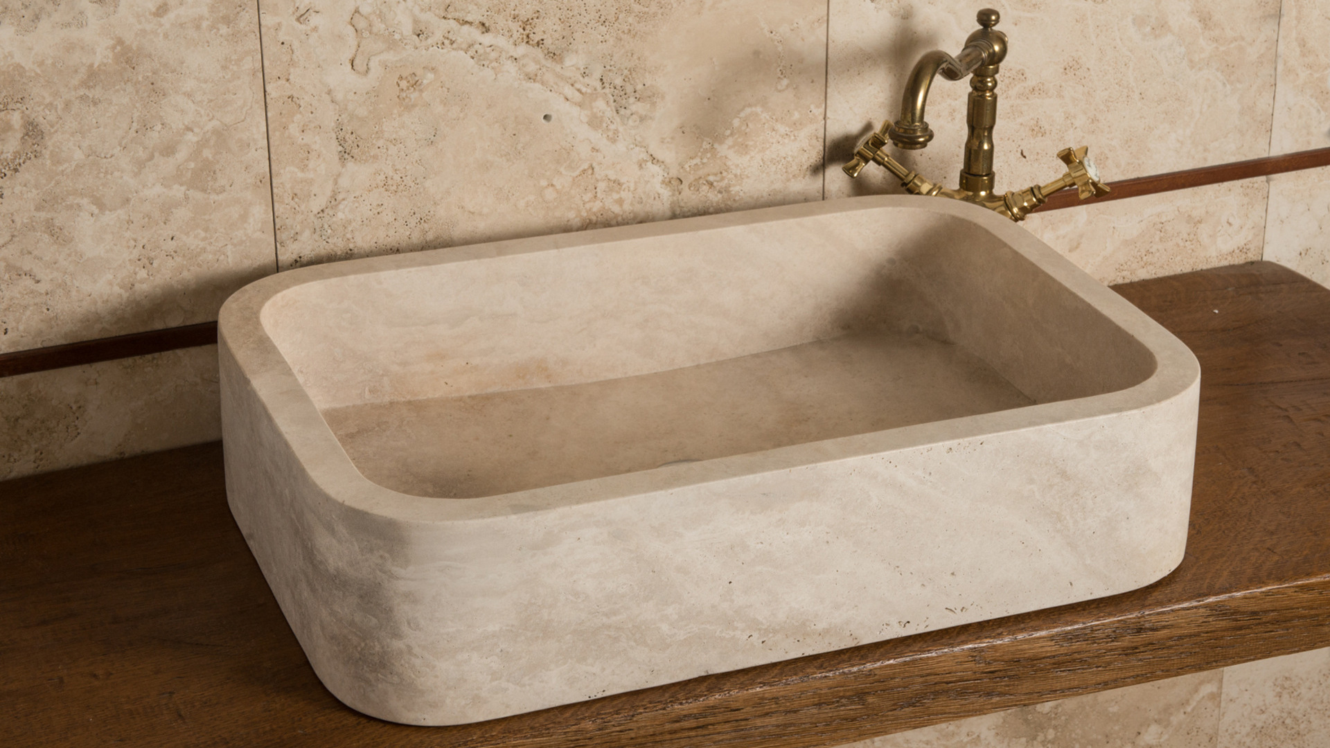 Rounded Travertine Washbasin Farm B Ch