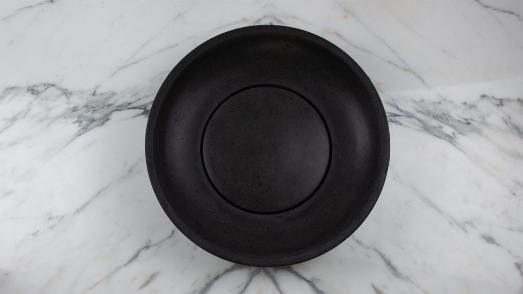 Round basalt washbasin "Ufo Black"