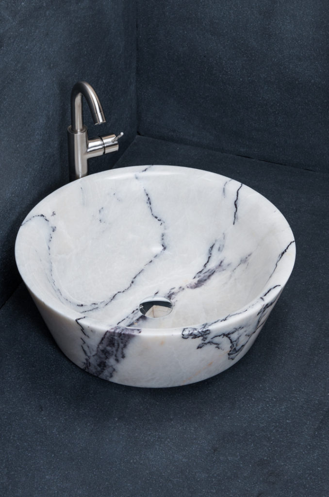 Round marble washbasin "Simple Lilac"