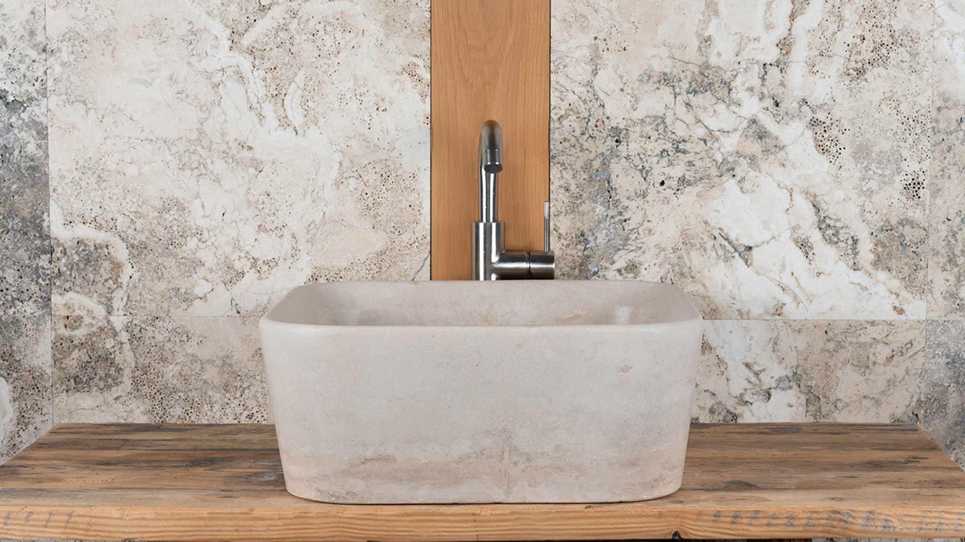 Square travertine washbasin “Square Slim”