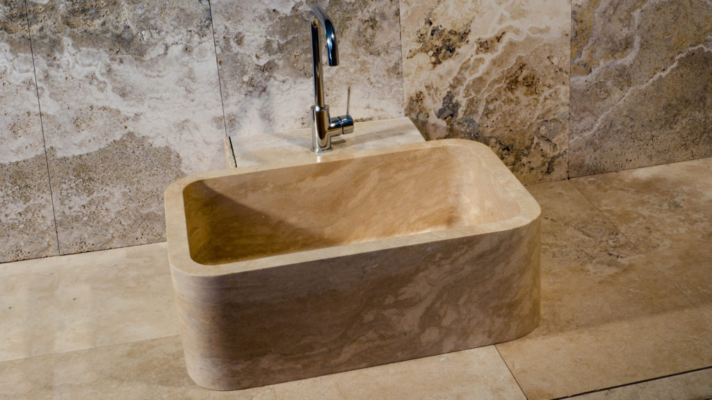 Travertine washbasin "Farm"