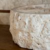 Lavabo rustico in travertino "Roccia"