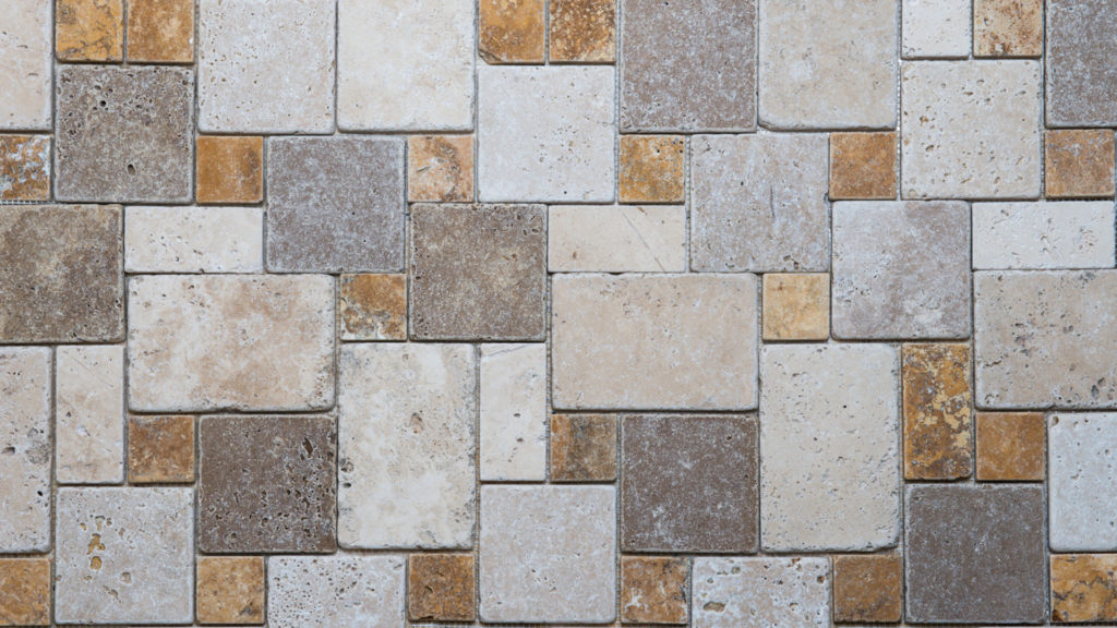 Travertine mosaic "Mini Comp 40 Multicolor Blend" Pebble