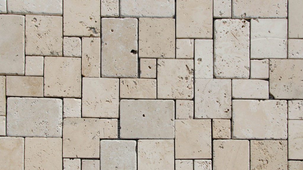 Travertine mosaic “Mini Comp 40 Light Blend” Pebble