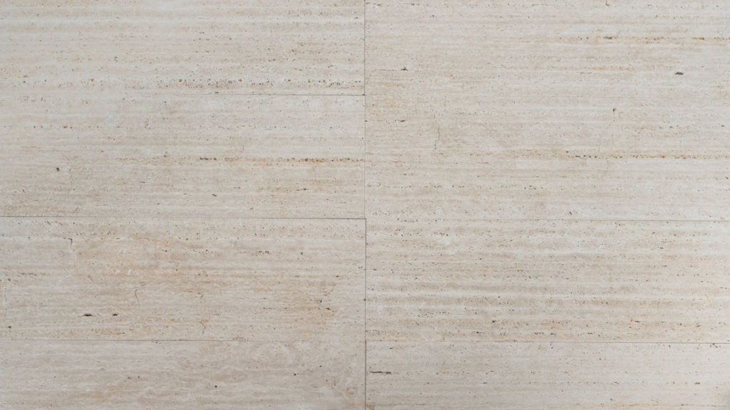 Vein-cut travertine “Zebra Chiara”