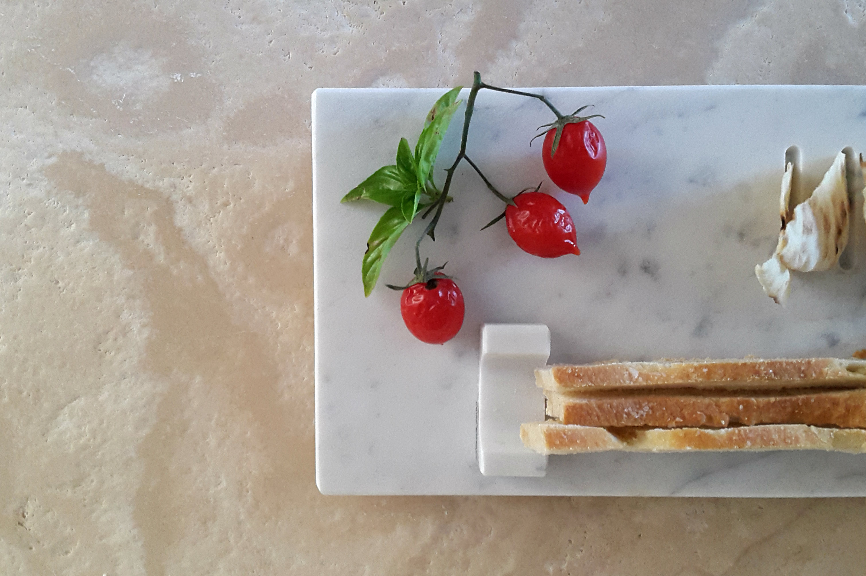 vassoio marmo di carrara pietre di rapolano per four seasons firenze