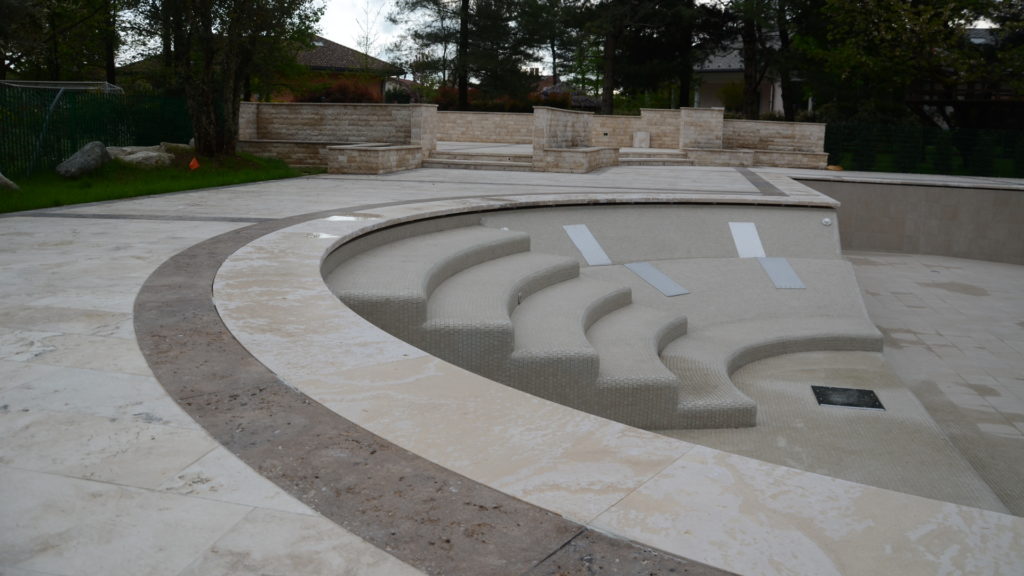 Bordi piscine travertino pietre di rapolano