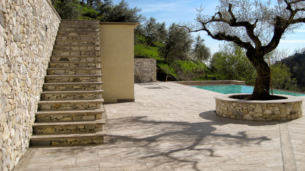 Pavimentazioni piscine travertino pietre di rapolano