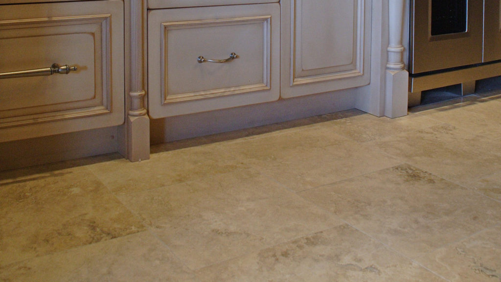 Floors and stone coverings