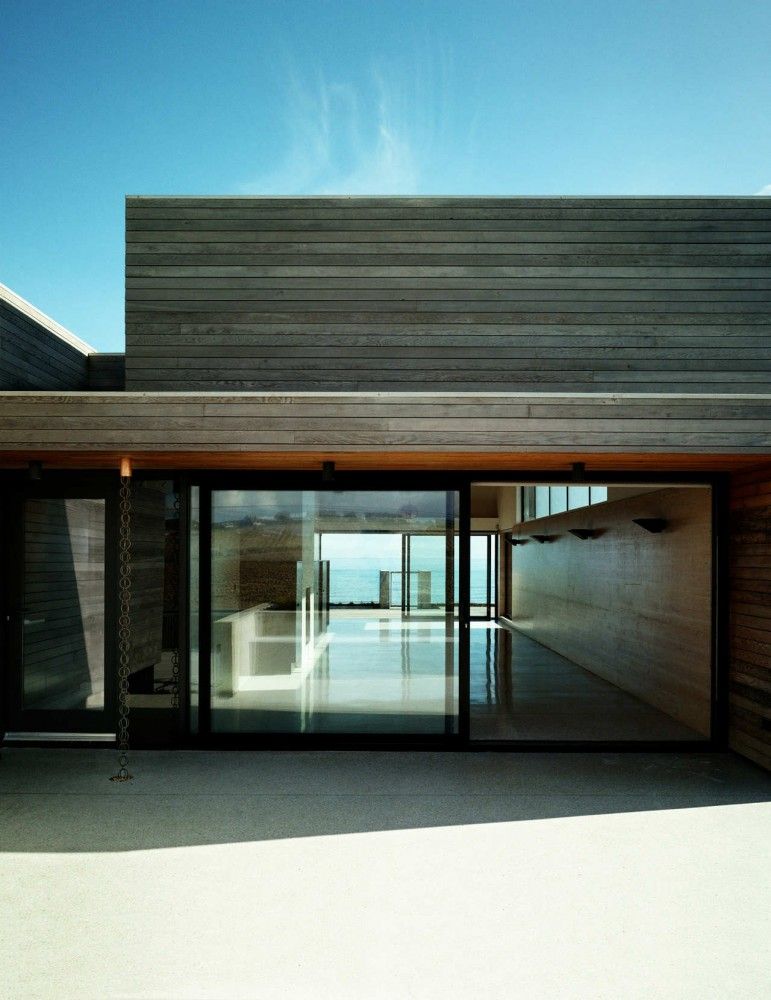 Seaside house di a architects