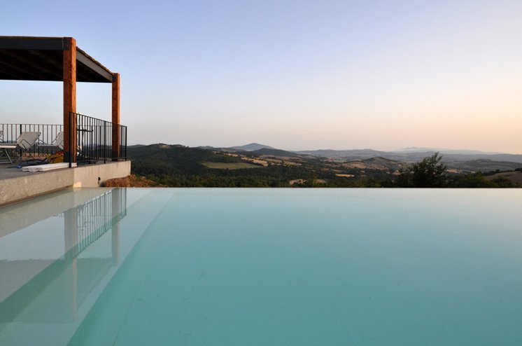 Piscina in campagna