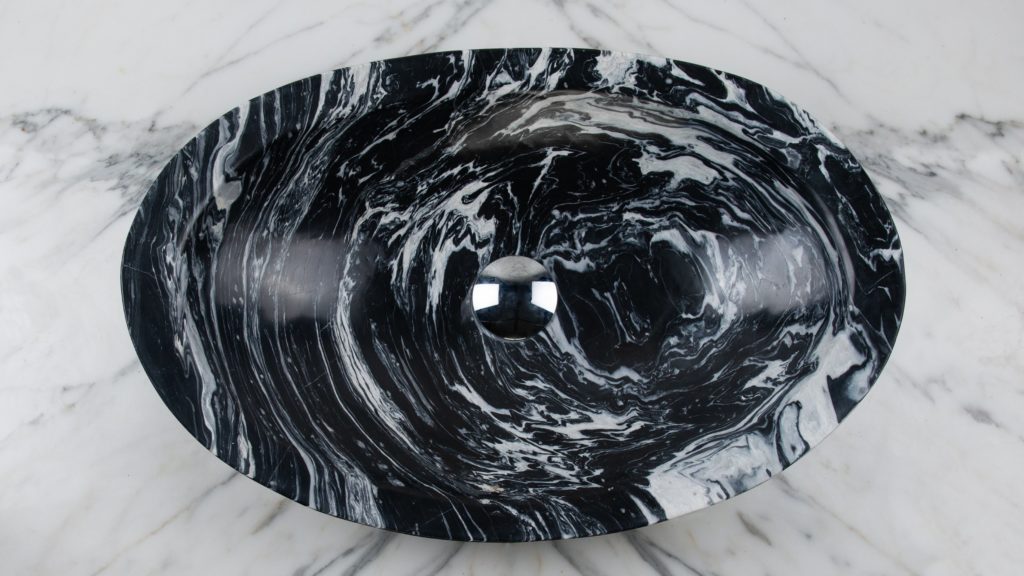 Ovales Waschbecken aus Marmor „Ovetto New White Picasso“