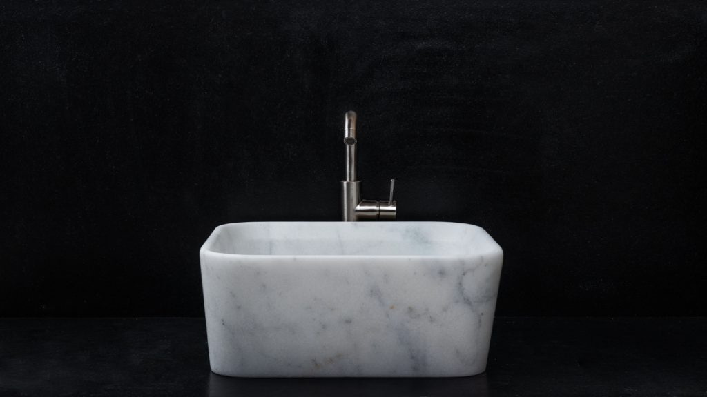 Quadratisches Waschbecken aus Marmor „Square Carrara T“