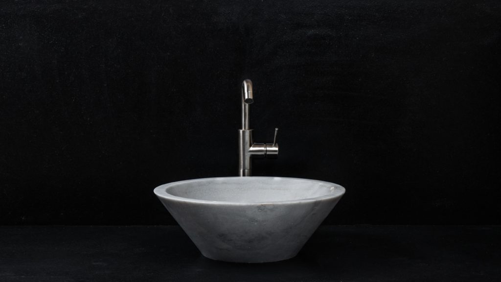 Lavabo piccolo tondo in marmo  “Talla Grey”