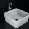 Quadratisches Waschbecken aus Marmor „Square Carrara T“