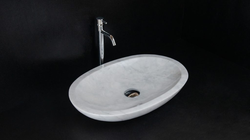 Lavabo ovale in travertino “Smooth Carrara T”