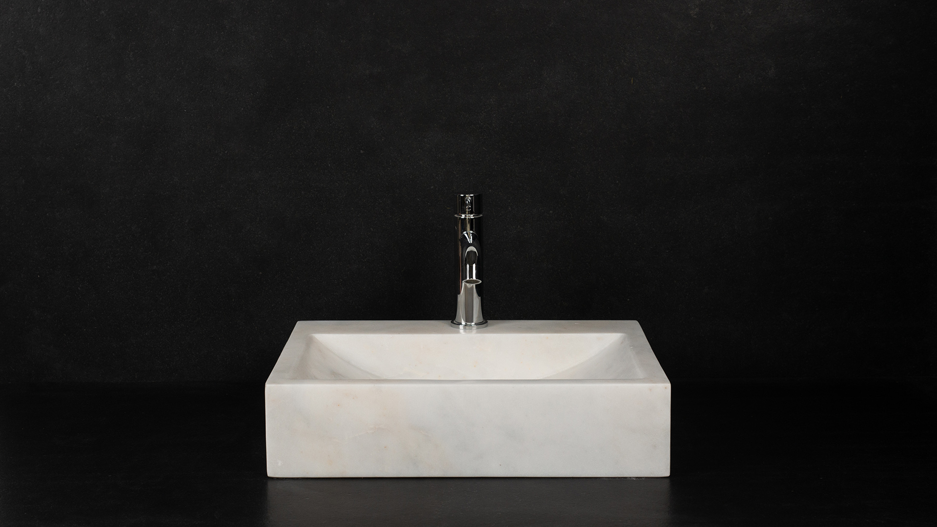 Lavabo piccolo in marmo Bianco CT “Back”