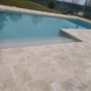 Bordi piscina in Travertino in falda "Light Blend" / costa retta