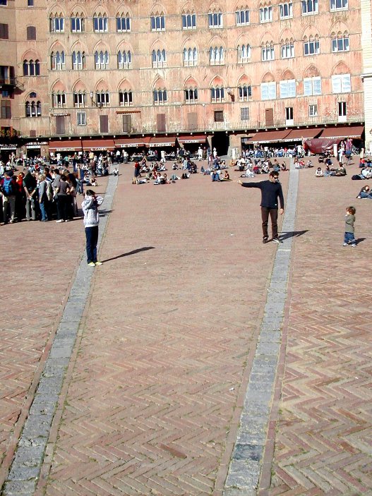 Travertino e cotto piazza del campo