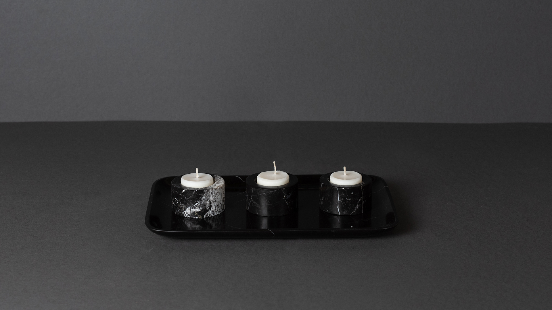 Set Vassoio e Porta candele - PDR136 Nero marquina TR - Pietre di Rapolano