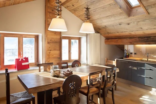 Chalet moderno rivestimenti legno pietra