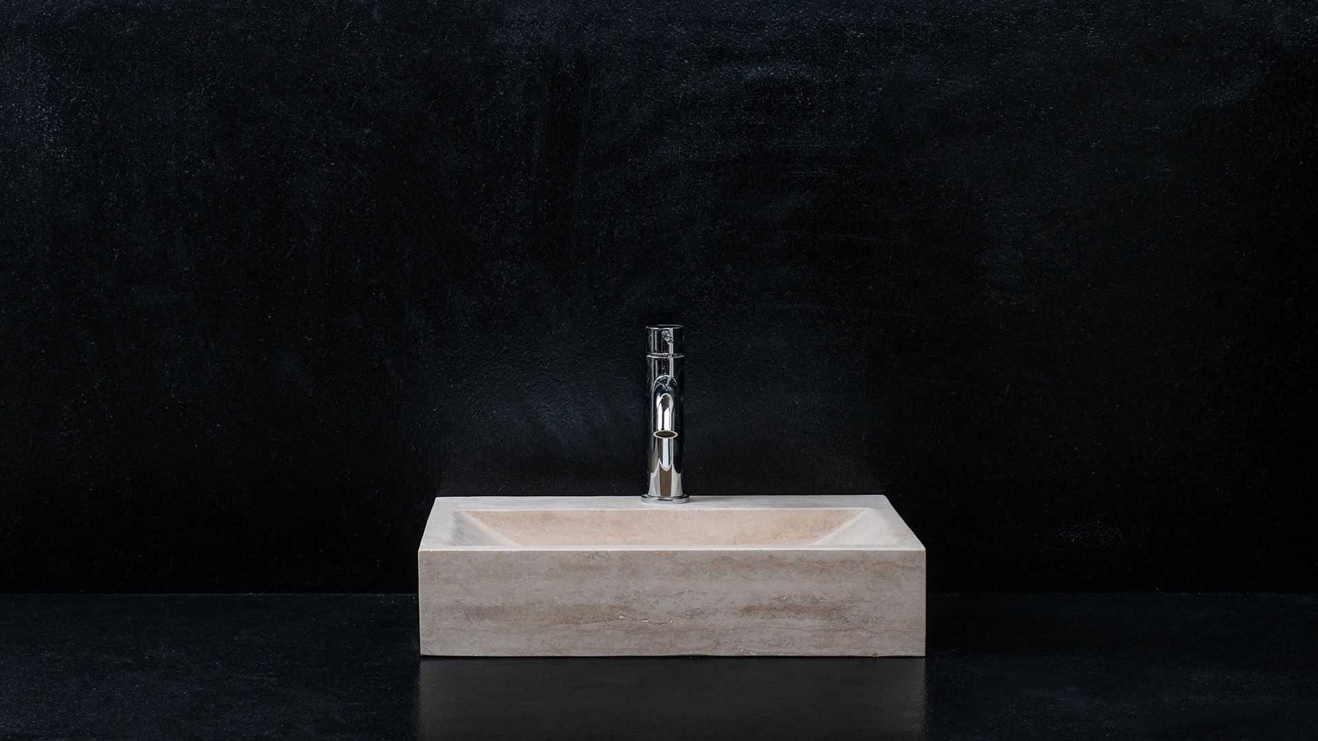 Lavabo piccolo in travertino &ldquo;Back CH&rdquo;