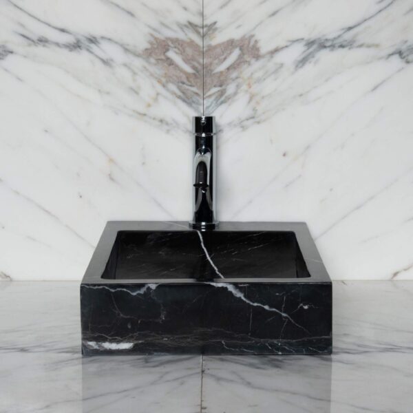 Lavabo piccolo in marmo nero “Side Black”