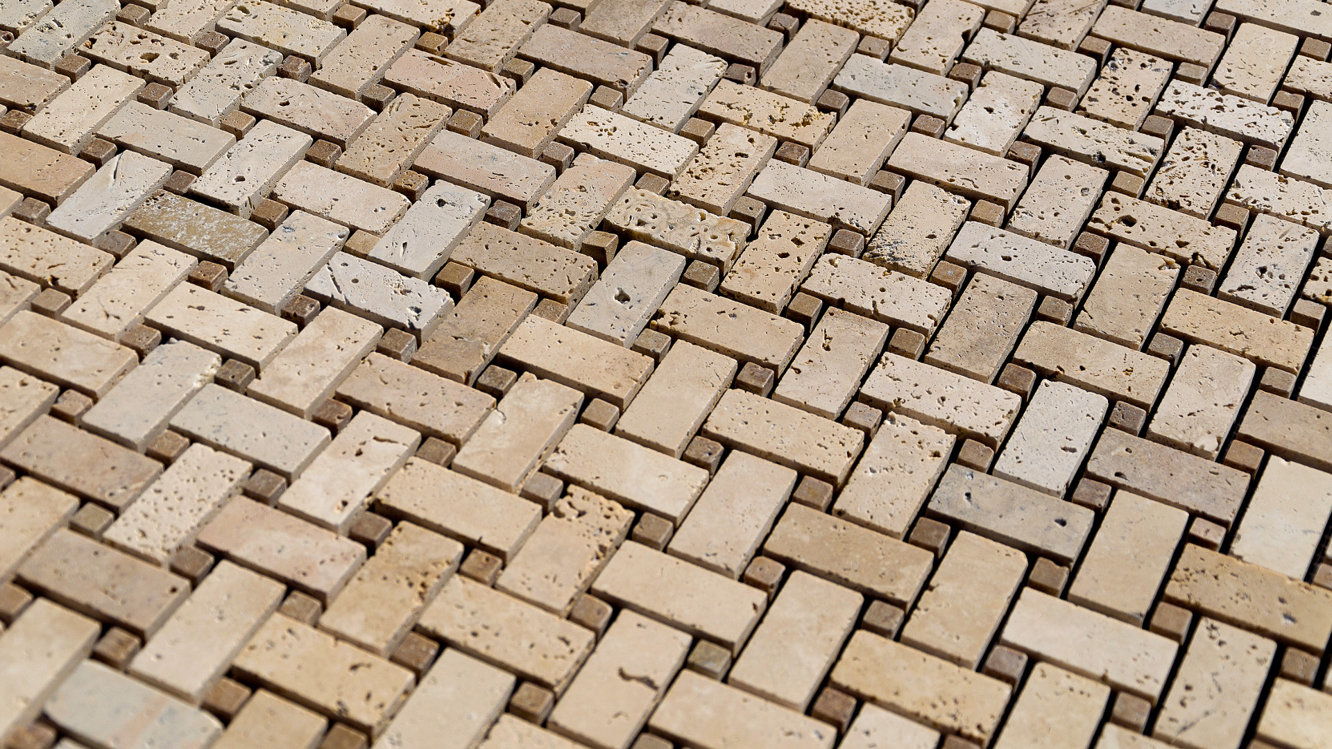 Mosaico in travertino “Basketweave” Levigato