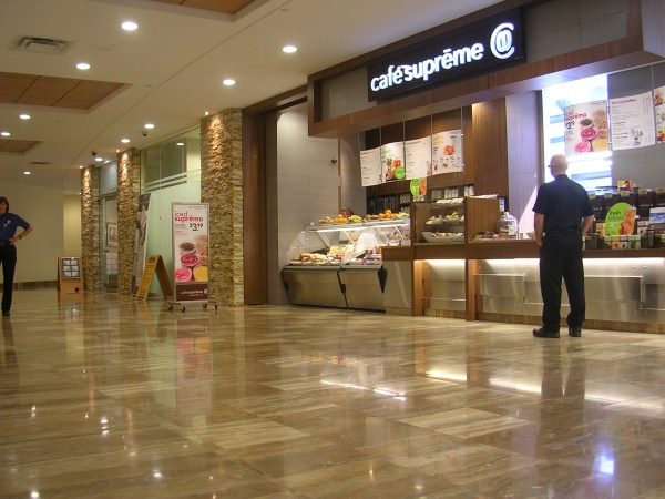 Centro commerciale edmonton canada pavimento in pietra di rapolano pdr