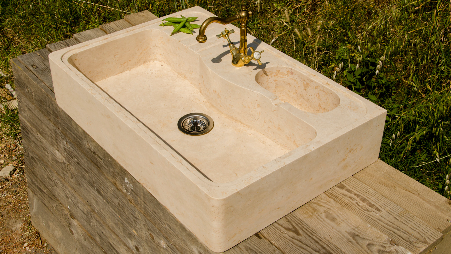 Travertine sink &ldquo;Acquaio +1&rdquo;