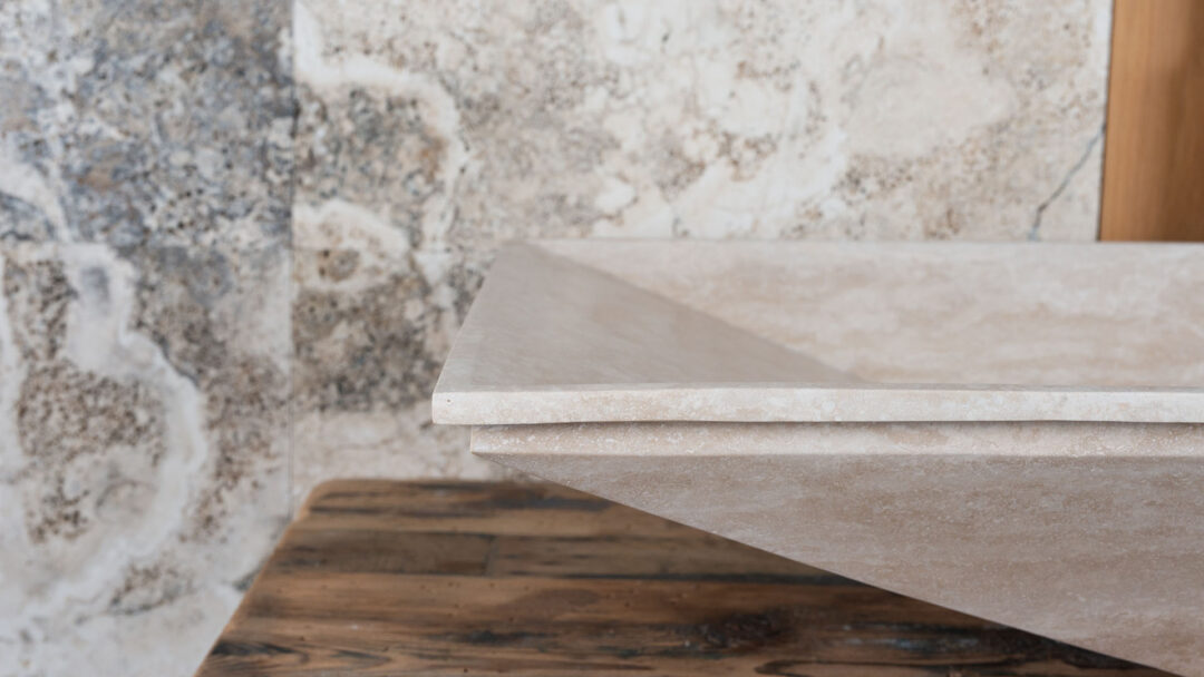 Dettaglio angolo del Greve lavabo