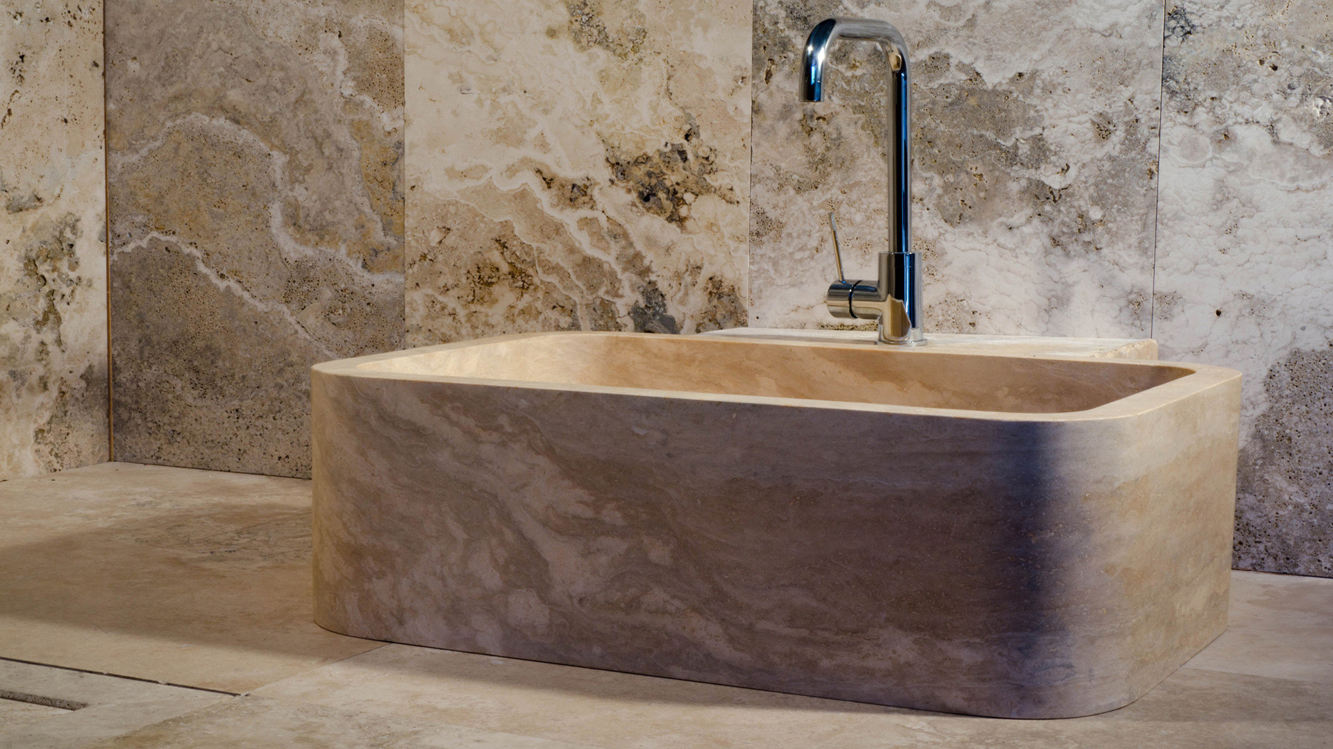 Lavabo in travertino &ldquo;Farm&rdquo;