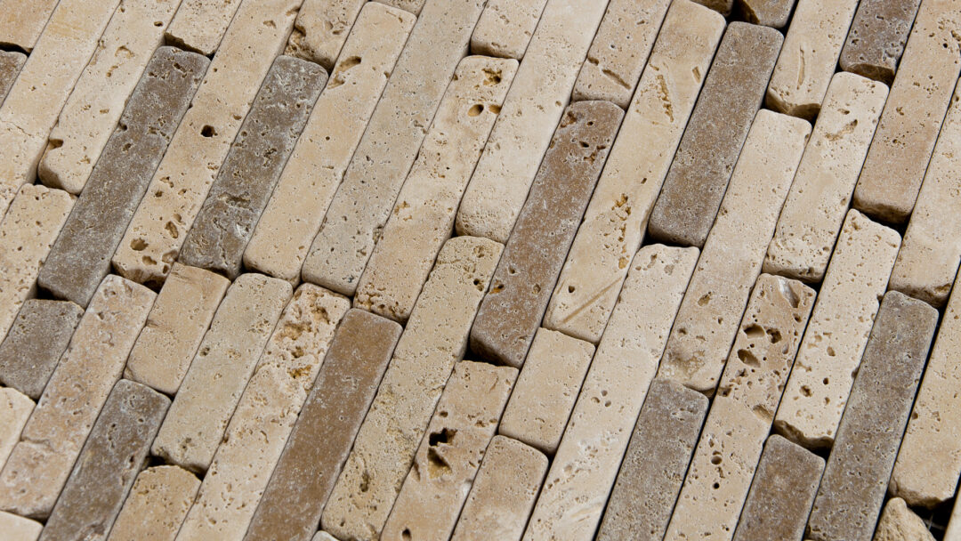 Mosaico in travertino Muretto Tuscany Mix Ciottolo