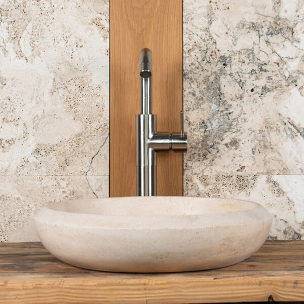 Lavabo in travertino piccolo “Essential CH”