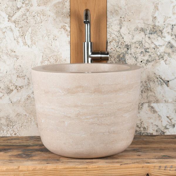 Lavabo alto in travertino “Hammam”