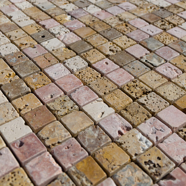 Mosaico in travertino “3x3cm Coral Mix” Rustico