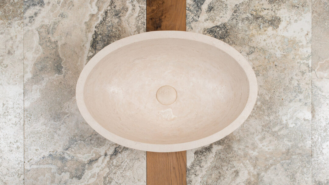 Lavabo ovale in travertino modello Ovetto CH