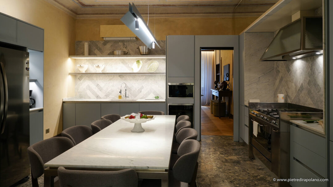 PDR Carrara x ()