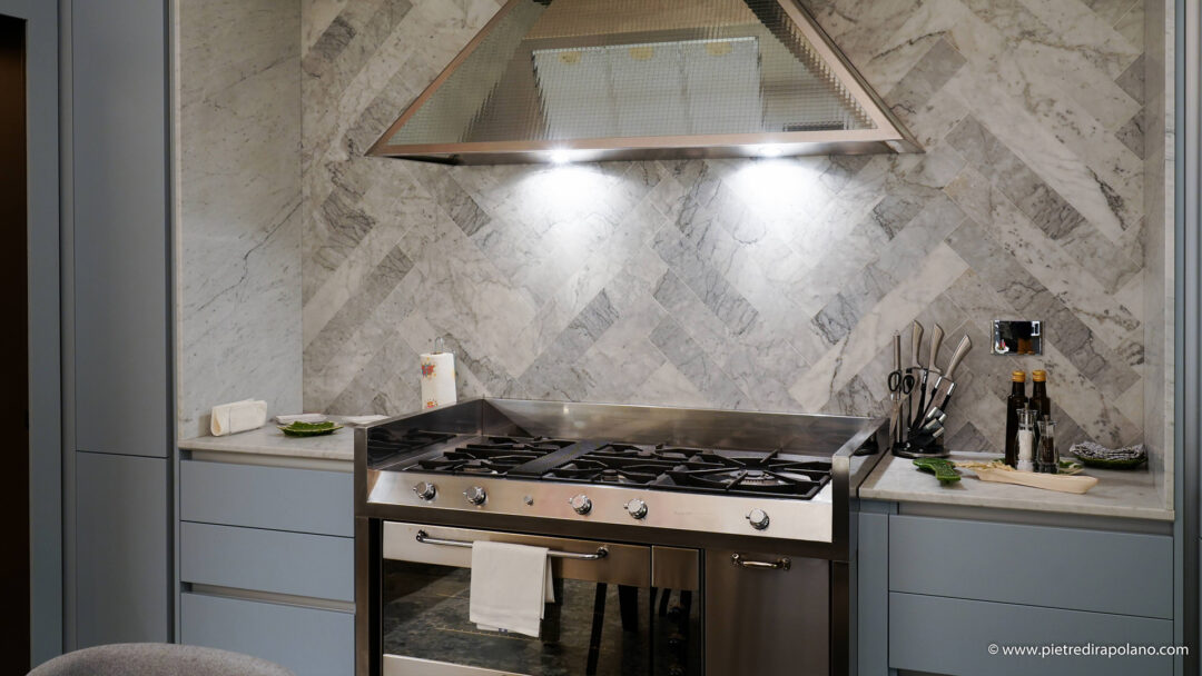 PDR Carrara x ()