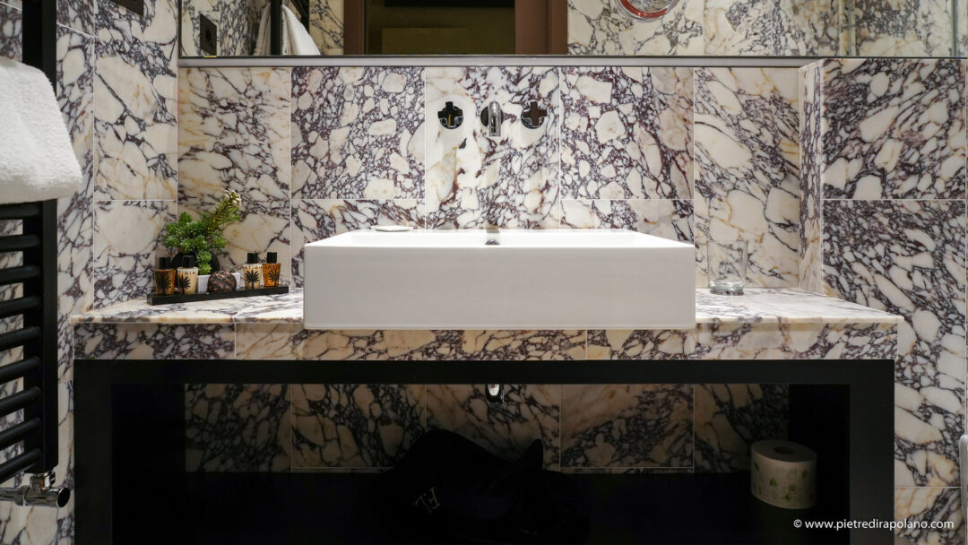 PDR Breccia viola x