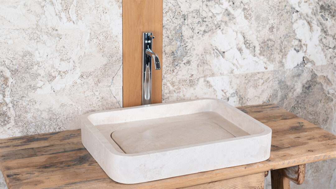 Rectangular travertine sink "Piatto"