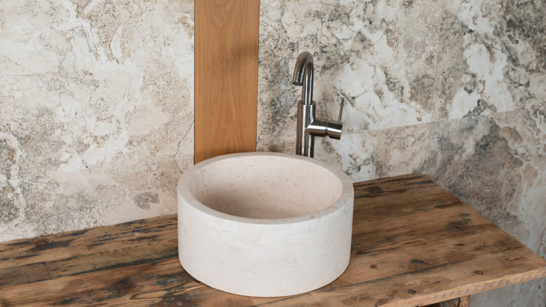Lavabo da appoggio Tondino, perfetto per bagni piccoli