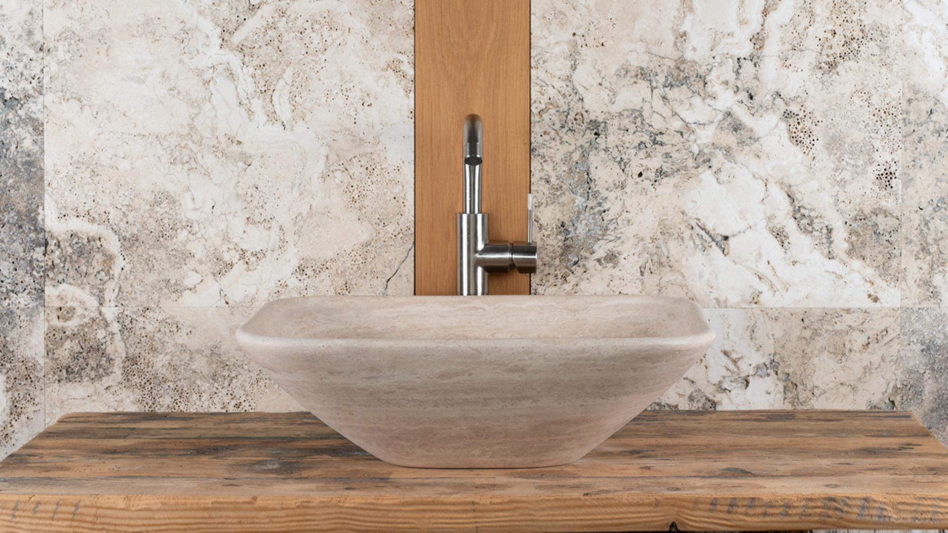 Lavandino bordo sottile in travertino &ldquo;Crib Slim&rdquo;