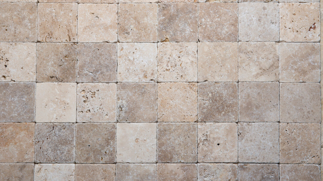 Mattonelle in travertino 10,0x10,0 Avana Mix Ciottolo