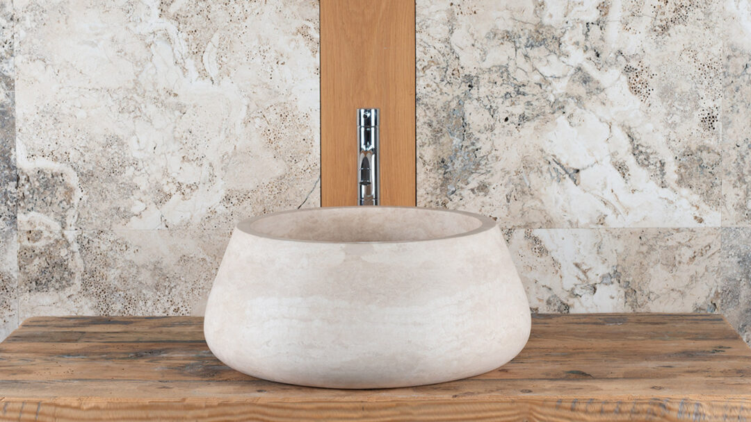 Lavabo da appoggio in travertino chiaro - modello Pozzo