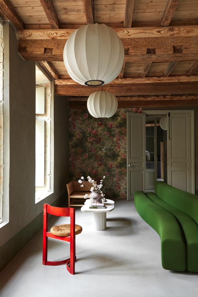 Tendenze design interni 2024, stili e colori arredamento - Pietre di ...