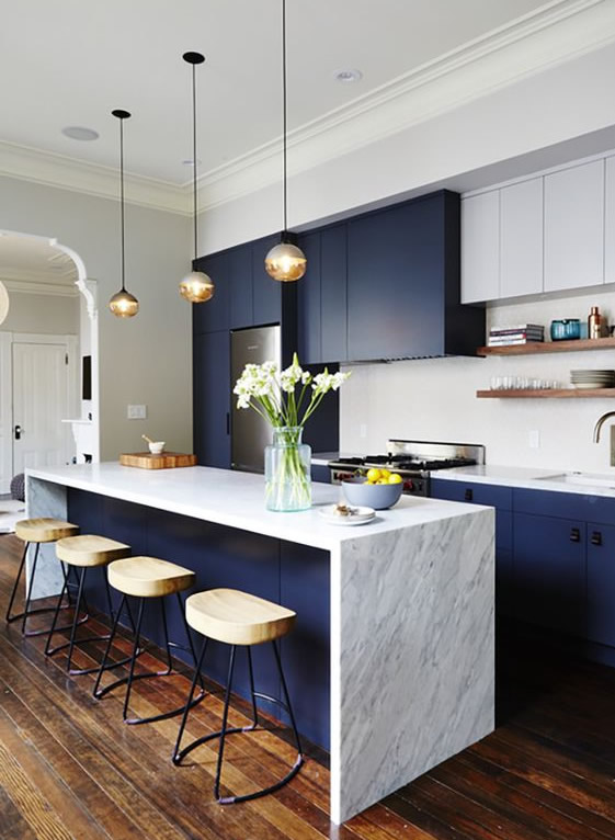 Modefarben Pantone Classic Blue
